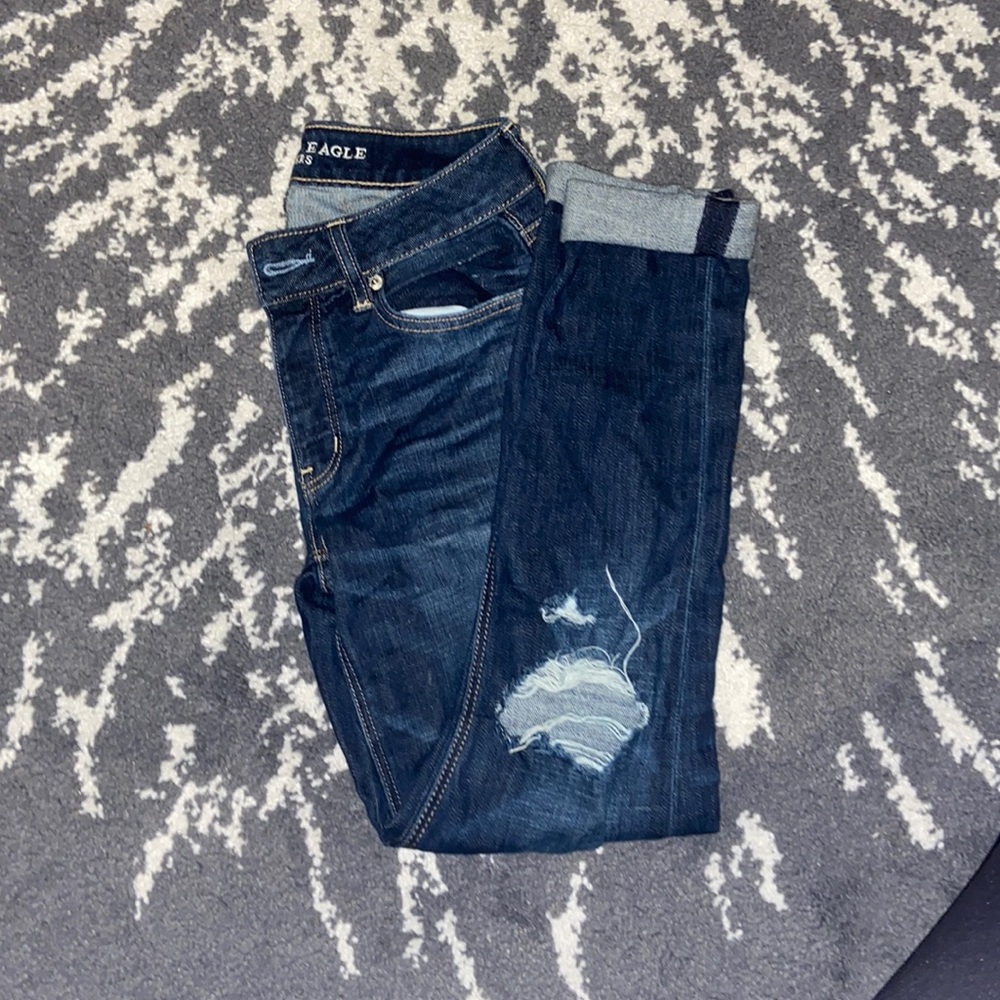 American eagle ripped jeans